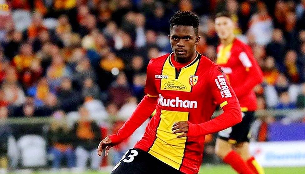 集结日体能课后，里尔战术微调备战西甲，球迷炸锅，细节决定成败(部队增强体能训练额趣味性的方法)