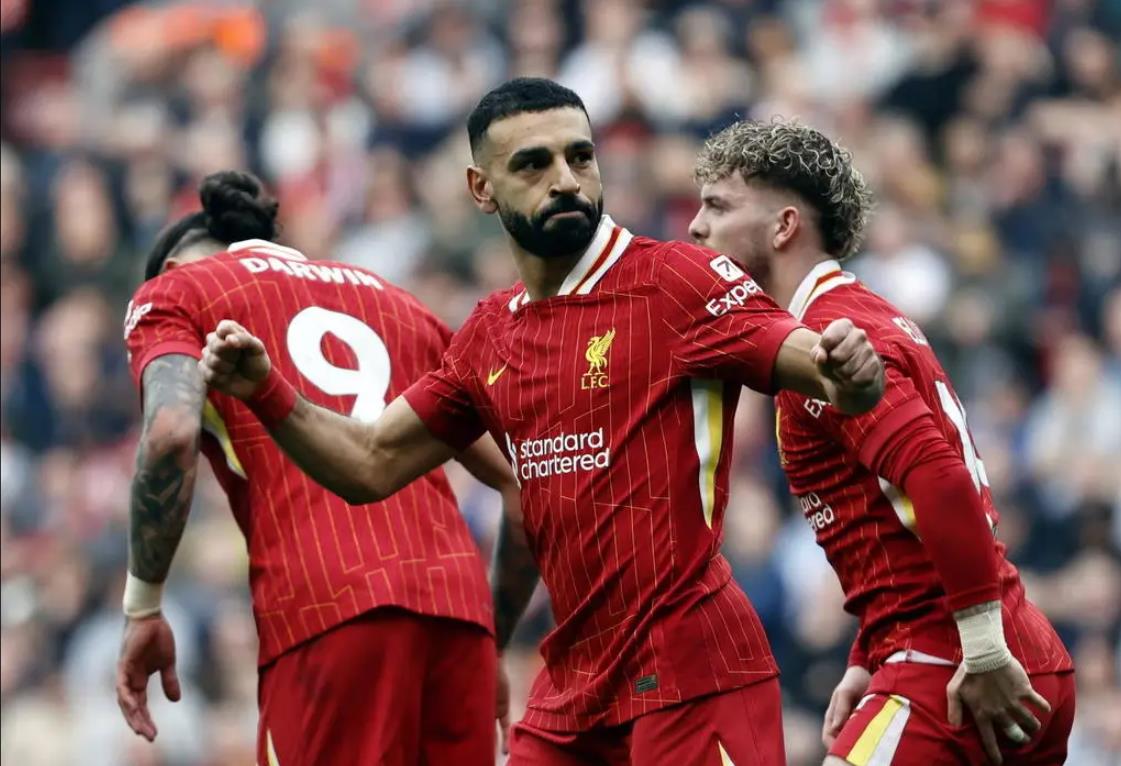 今夜曼联备战欧篮联,单刀错失细节曝光,管理层满意,身体对抗强度拉满 今夜曼联备战欧篮联,单刀错失细节曝光,管理层满意,身体对抗强度拉满