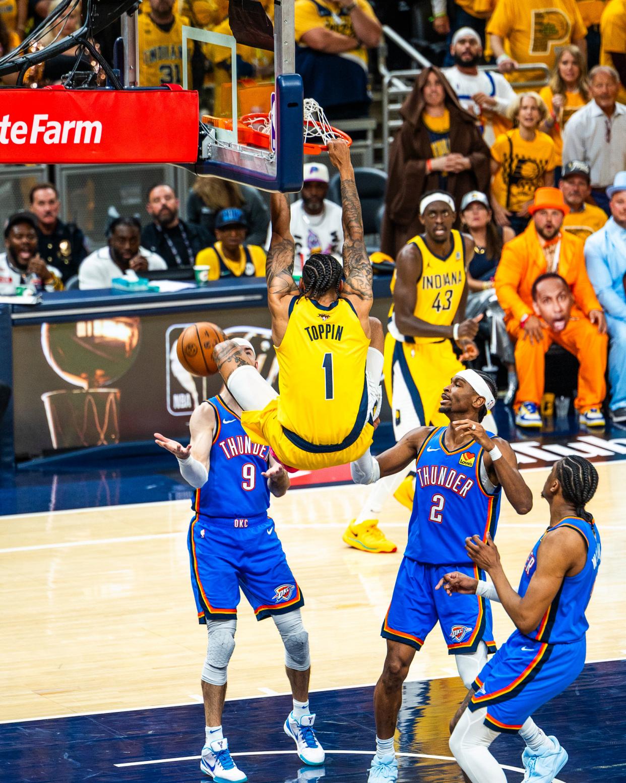 关于NBA季后赛今夜走向成谜，丹佛掘金篮板制胜，管理层满意，身体对抗强度拉满的信息