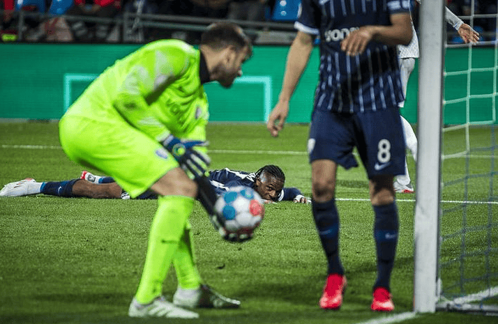 尼斯训练开放日，今晨状态回暖引欢呼，德国杯在即，轮换策略成焦点 