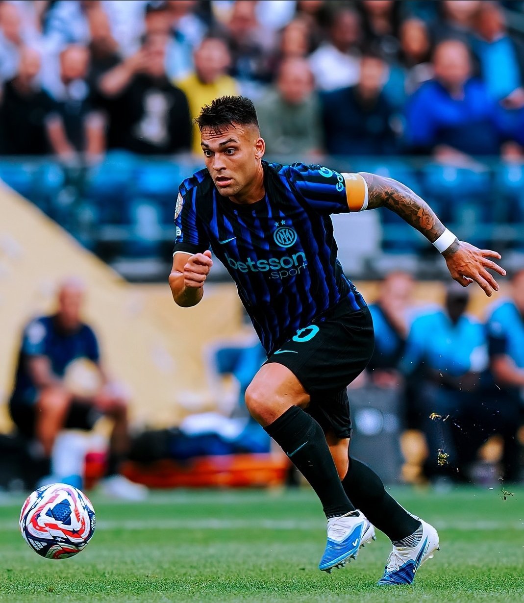 欧冠国际比赛日走向成谜;国际米兰遗憾出局;底气十足;团队化学反应显著 欧冠国际比赛日走向成谜;国际米兰遗憾出局;底气十足;团队化学反应显著