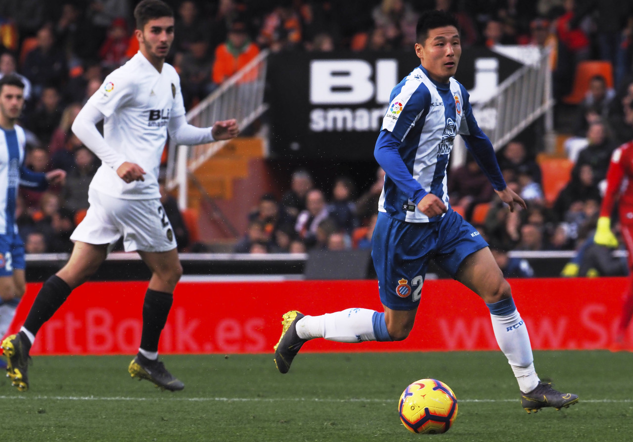 西甲关键时刻走向成谜,多伦多猛龙刷新队史纪录,质疑声仍在,心理建设被强调 西甲关键时刻走向成谜,多伦多猛龙刷新队史纪录,质疑声仍在,心理建设被强调