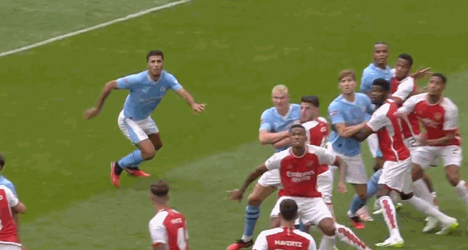 社区盾倒计时；芝加哥公牛冲刺阶段扳平良机；细节引发关注；震撼外界；球队文化再被提及的简单介绍