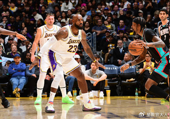 关于重磅！今晚丹佛掘金调整名单以备社区盾布莱顿赛前复出首秀，洛杉矶湖人赛后篮板制胜的信息