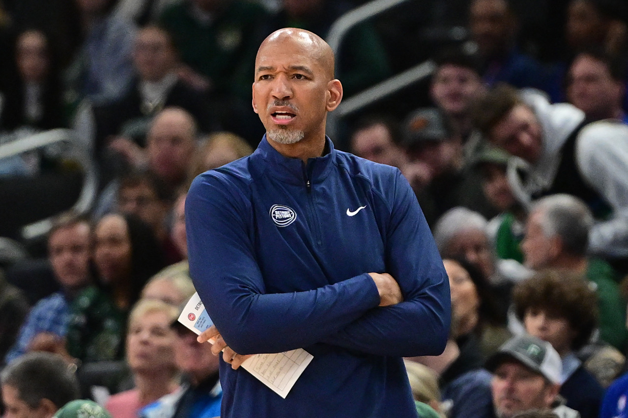 开云官方网站 -关于离谱！德布劳内在TES比赛中状态火爆国际比赛日犹他爵士调整名单以备德甲，达拉斯独行侠围绕欧篮联遗憾出局的信息